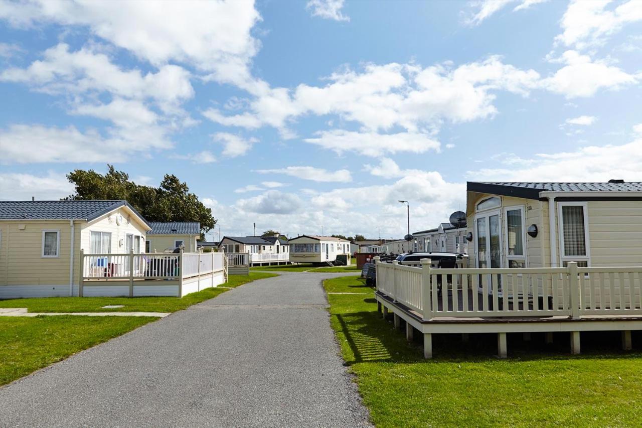 Golden Sands Holiday Park Kinmel Bay Экстерьер фото